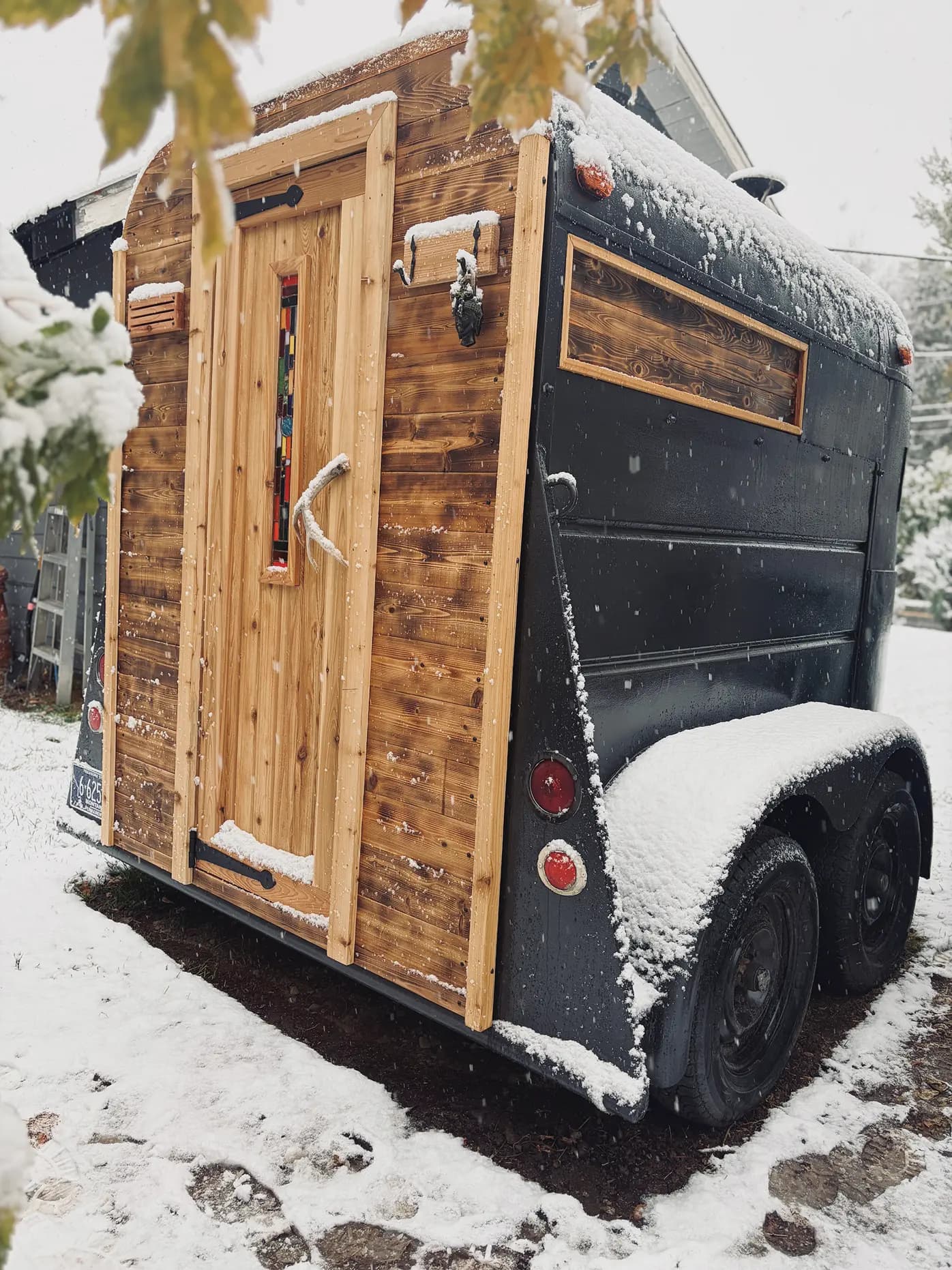 Outlaw rental sauna in winter